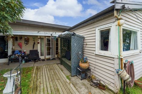 Photo of property in 318 Pages Road, Wainoni, Christchurch, 8061