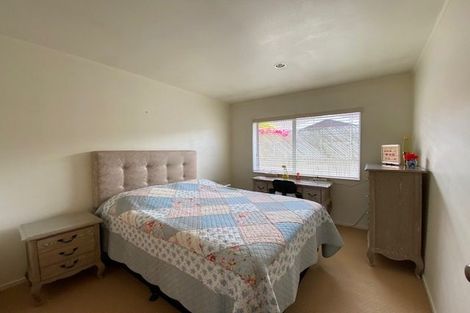 Photo of property in 1/22 Steeple Rise, Pakuranga, Auckland, 2010