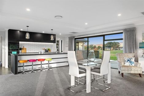 Photo of property in 8 Te Haunui Lane, Pegasus, 7612