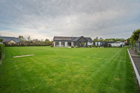 Photo of property in 3 Willowside Place, Amberley, 7410