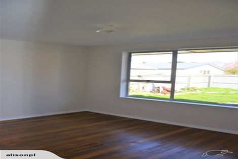 Photo of property in 6 Banks Place, Rangiora, 7400