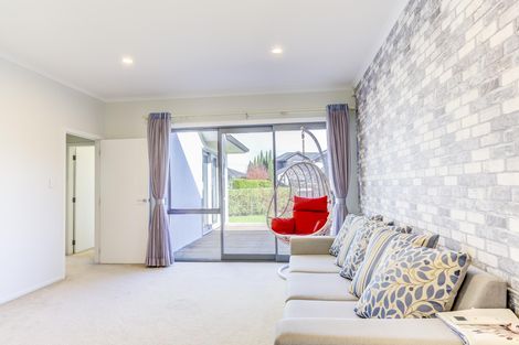 Photo of property in 25 Batten Drive, Flagstaff, Hamilton, 3210