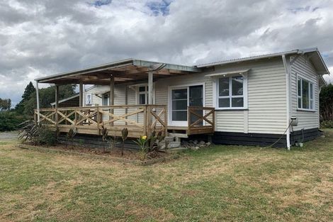 Photo of property in 23 Alfredton Road, Eketahuna, 4900