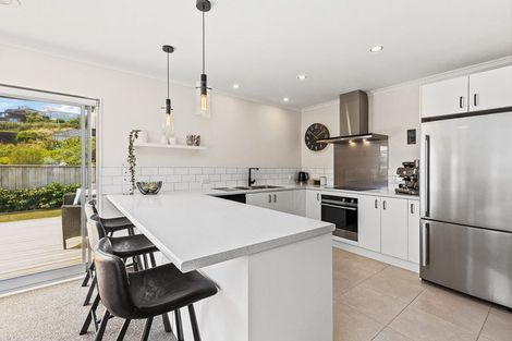 Photo of property in 12 Banks Boulevard, Whitby, Porirua, 5024