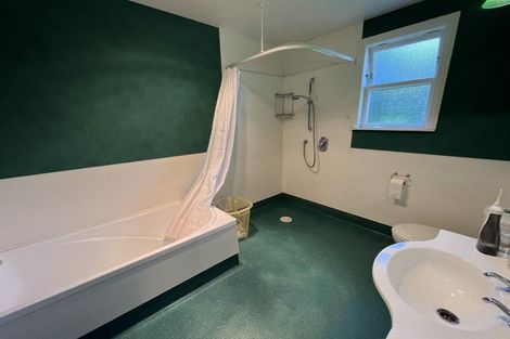 Photo of property in 2a Brassey Road, Saint Johns Hill, Whanganui, 4500