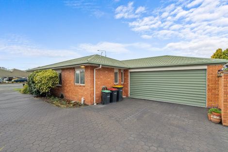 Photo of property in 1/84 Main North Road, Papanui, Christchurch, 8052