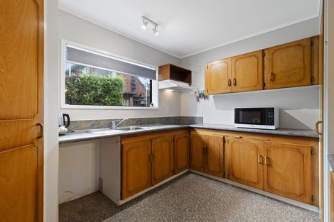 Photo of property in 8 Godwit Place, Waiuku, 2123