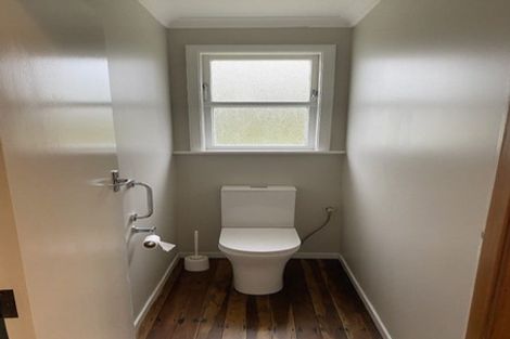 Photo of property in 148 Main Road, Tawa, Wellington, 5028