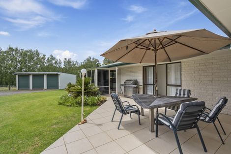 Photo of property in 753 Puketona Road, Haruru, 0204