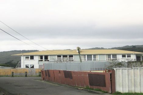 Photo of property in 12 Hanson Grove, Stokes Valley, Lower Hutt, 5019