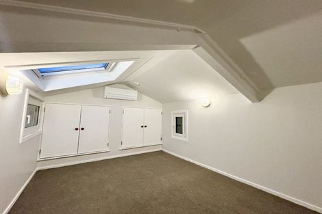 Photo of property in 2/1 Vivian Street, Te Aro, Wellington, 6011