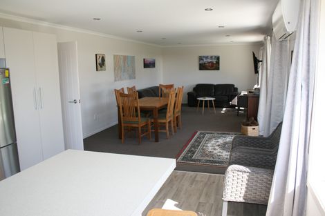 Photo of property in 18 Greenfield Place, Twizel, 7901