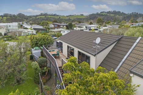 Photo of property in 3a Oyster Drive, Cooks Beach, Whitianga, 3591
