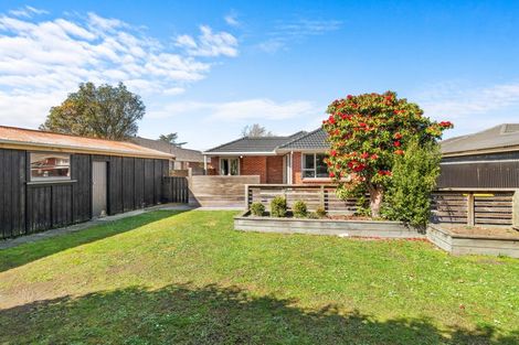 Photo of property in 57 Liverton Crescent, Bishopdale, Christchurch, 8053