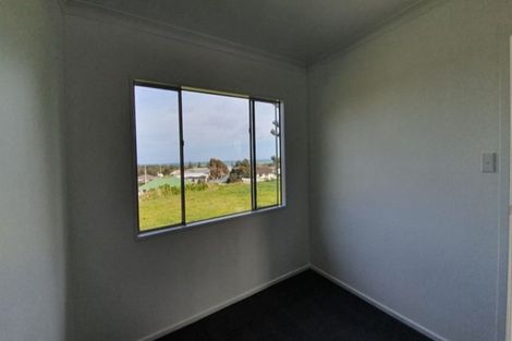 Photo of property in 40 Rangiora Street, Castlecliff, Whanganui, 4501