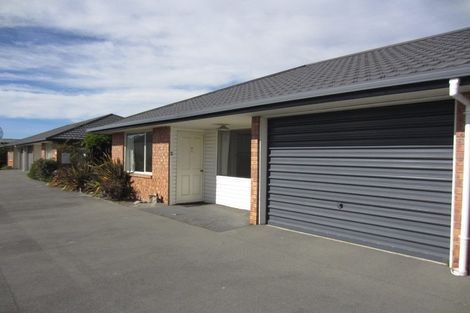 Photo of property in 2/50a Division Street, Riccarton, Christchurch, 8041