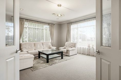 Photo of property in 557 Gloucester Road, Papamoa Beach, Papamoa, 3118