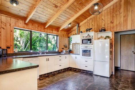 Photo of property in 569 Laws Road, Dannevirke, 4972