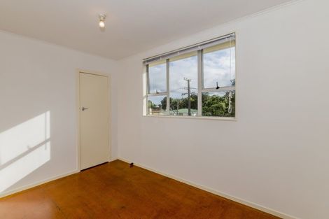 Photo of property in 3 Armagh Street, Levin, 5510