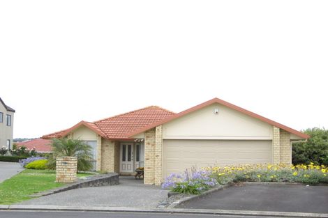 Photo of property in 7 Watervista Place, Mangere Bridge, Auckland, 2022