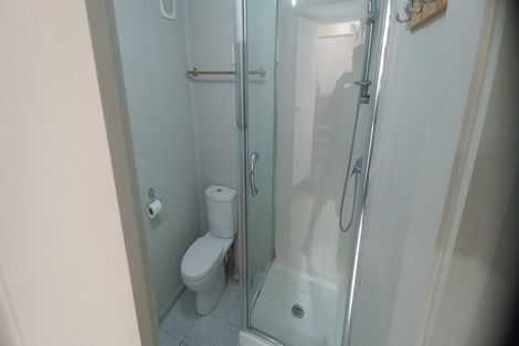 Photo of property in 82a Mokoia Road, Birkenhead, Auckland, 0626