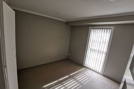 Photo of property in 49a Bruce Mclaren Road, Henderson, Auckland, 0612