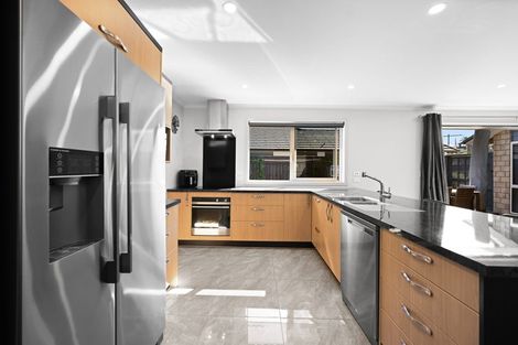 Photo of property in 9 Waikaka Place, Rototuna North, Hamilton, 3210