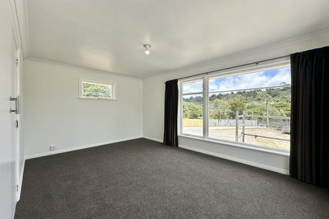Photo of property in 119 Stokes Valley Road, Stokes Valley, Lower Hutt, 5019