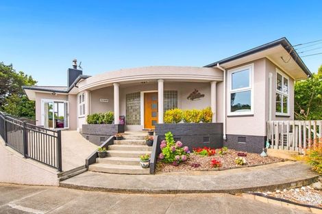 Photo of property in 63 Poplar Avenue, Raumati South, Paraparaumu, 5032