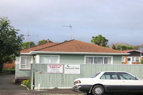 Photo of property in 270 Park Road, Hokowhitu, Palmerston North, 4410