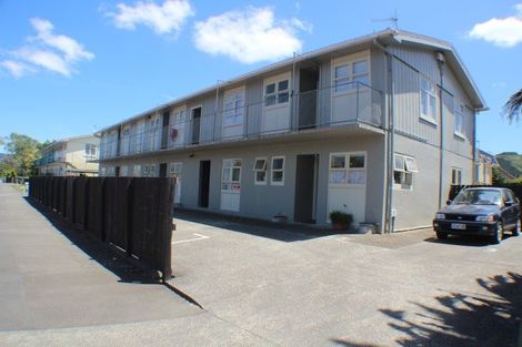 Photo of property in Wellway Flats, 45 Mcparland Street, Ebdentown, Upper Hutt, 5018
