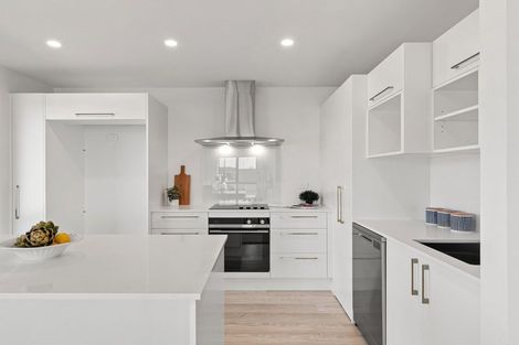 Photo of property in 27 Stackwood Avenue, Woodend, 7691