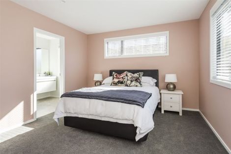 Photo of property in 45 Mount Linton Avenue, Wanaka, 9305