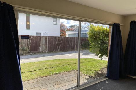 Photo of property in 20 Talltree Avenue, Avonhead, Christchurch, 8042