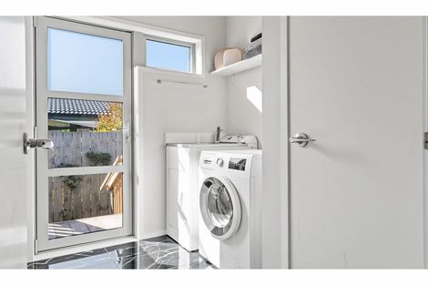 Photo of property in 16b Insley Street, Mangawhai, 0505