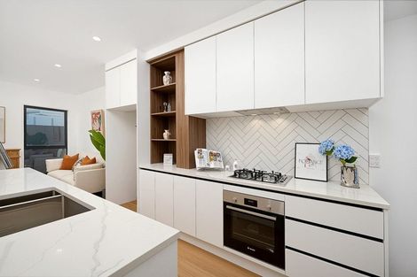 Photo of property in 334c Swanson Road, Ranui, Auckland, 0612