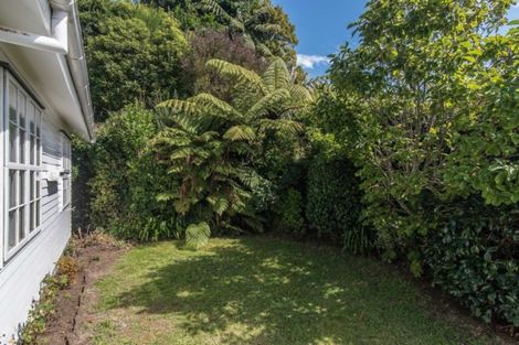 Photo of property in 6 Lethenty Way, Karori, Wellington, 6012