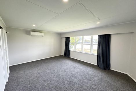 Photo of property in 8 John F Kennedy Drive, Milson, Palmerston North, 4414