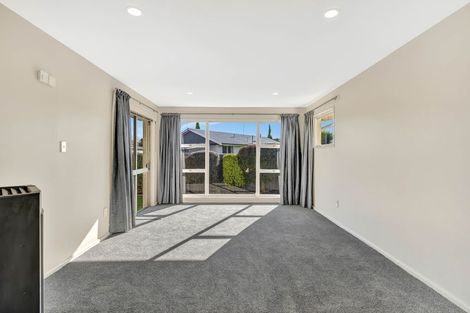 Photo of property in 43 Charles Upham Avenue, Hillmorton, Christchurch, 8025
