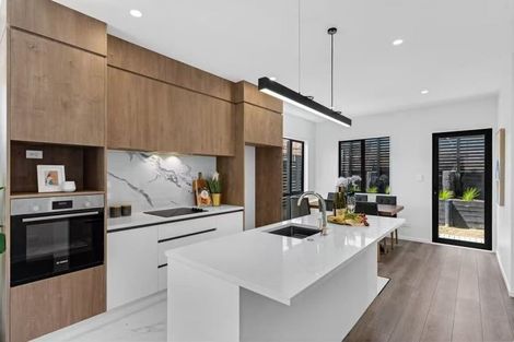 Photo of property in 7 Greenbrier Street, Westgate, 0814