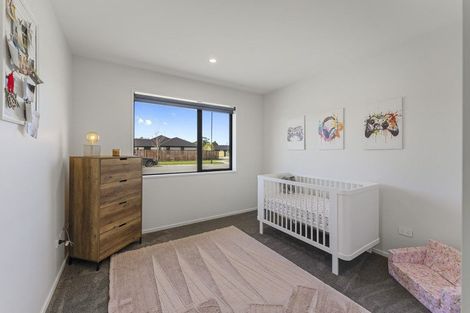 Photo of property in 30 Mcquillan Avenue, Woodend, 7610