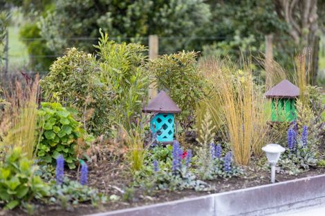 Photo of property in 43 Carrs Road, Urenui, 4377