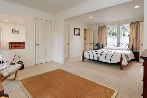 Photo of property in 45a Beaubank Road, Kelston, Auckland, 0602