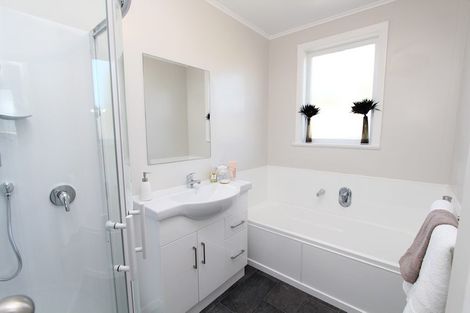 Photo of property in 6 Fawn Street, Cannons Creek, Porirua, 5024