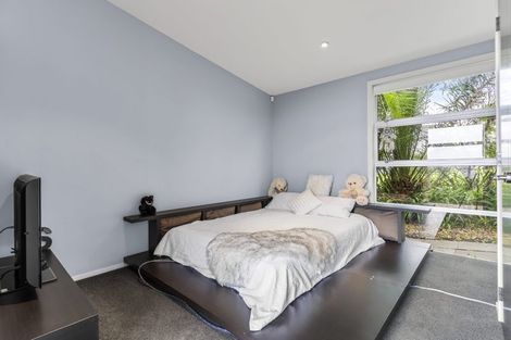 Photo of property in 10 Churchill Road, Cockle Bay, Auckland, 2014