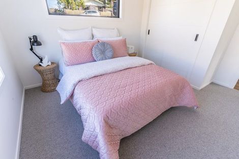 Photo of property in 2/114 Amanda Avenue, Dinsdale, Hamilton, 3204