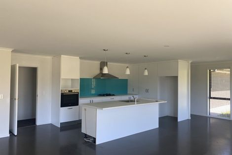 Photo of property in 68 Saxton Road, Upper Vogeltown, New Plymouth, 4371