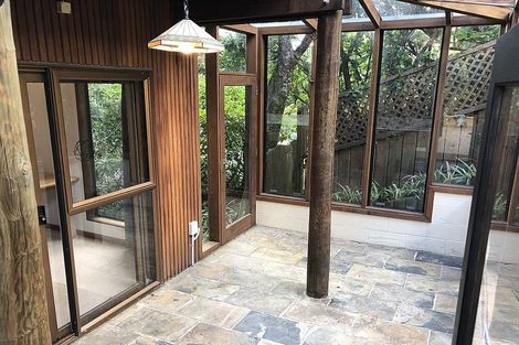 Photo of property in 4 Park Hill Road, Birkenhead, Auckland, 0626