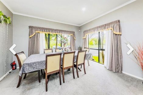 Photo of property in 1 Seresin Crescent, Flat Bush, Auckland, 2016