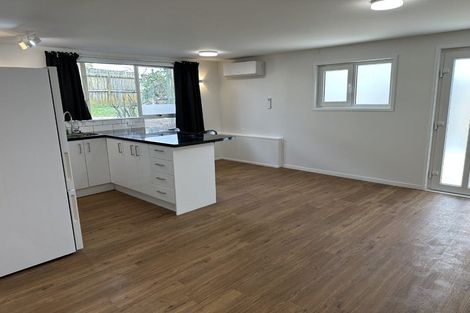 Photo of property in 75 Bayview Road, Bayview, Auckland, 0629